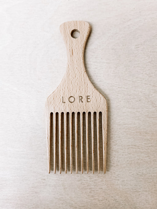 Lore General- Wide Tooth Pick Comb