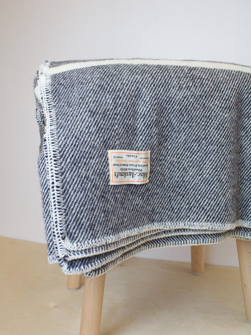 MacAusland - Double Wool Blanket Black